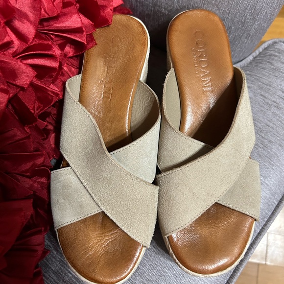 Cordani Bella Criss-Crossing Wedge Sandal /Sz US 7.5-8/EU38 /Retail $179 - Picture 2 of 8
